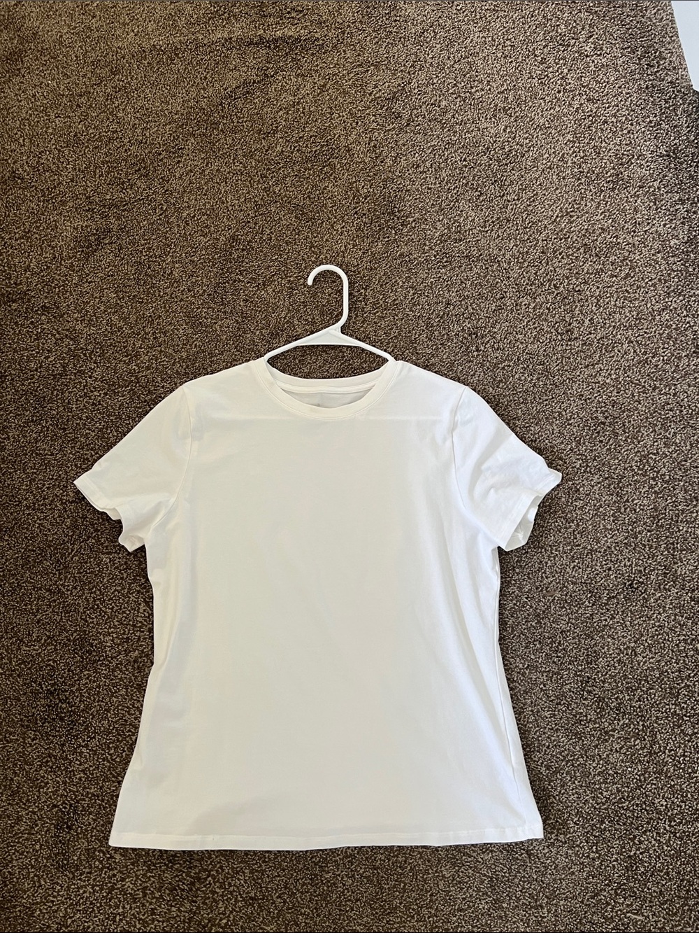 a new day Women's White Crewneck Short Sleeve Tee